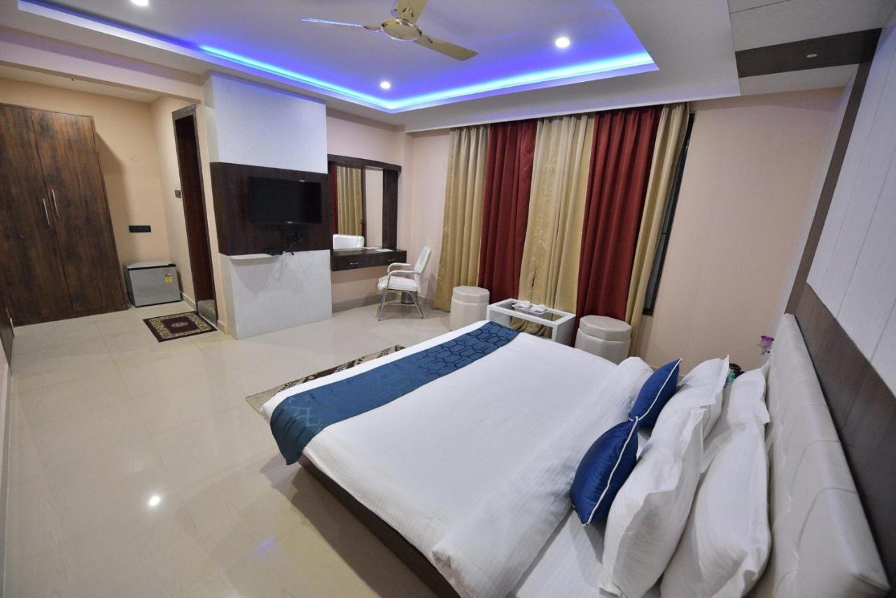 Hotel Himalaya Bongaigaon Bagian luar foto